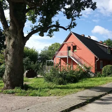 Landhaus Am Schlosspark Ferienhaus Grossen Luckow